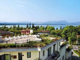 Admiral Hotel Villa Erme