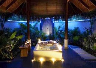 Anantara Dhigu Resort & Spa