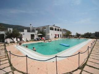 Castellaro Golf Resort