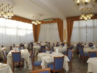 Grand Hotel