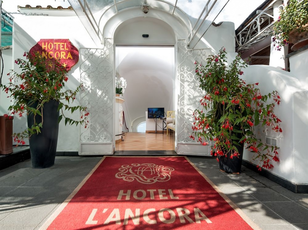 L'ANCORA HOTEL