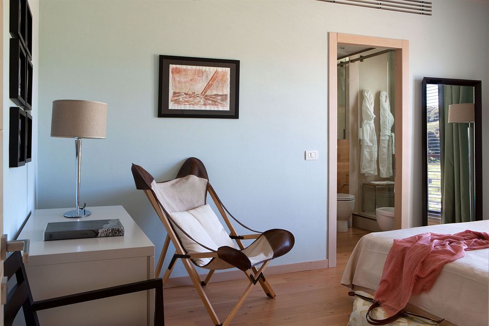 RESORT BAIA SCARLINO 