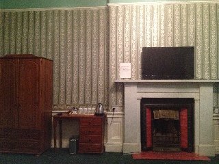 Adelphi Hotel
