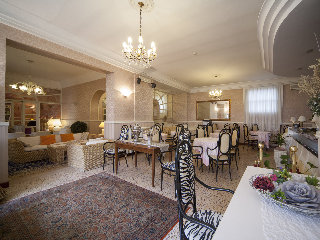 Aquila D'Oro Hotel