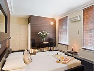 159 Knightsbridge Hotel