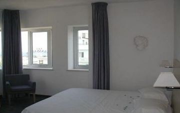 Club Meeting Hotel