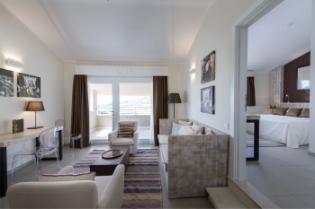 OASI BALCONY SUITE
