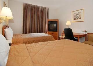 Baymont Inn & Suites Mundelein Liberty Area