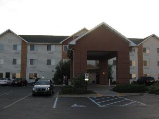 Best Western Gurnee Hotel & Suites