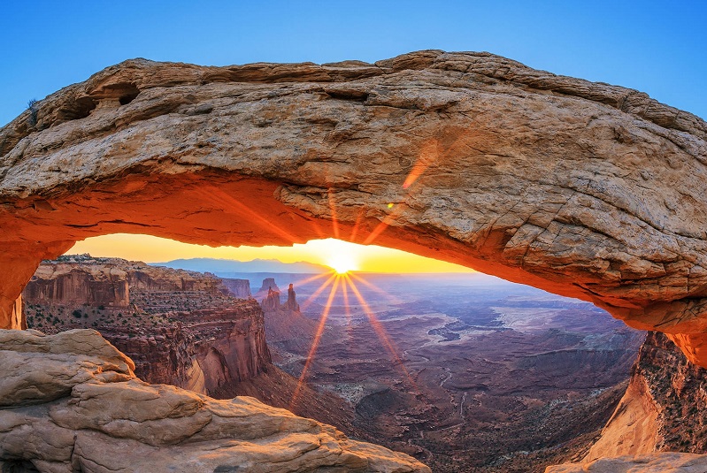 Парк Каньонлендс - Меза Арка (Mesa Arch Canyonlands)